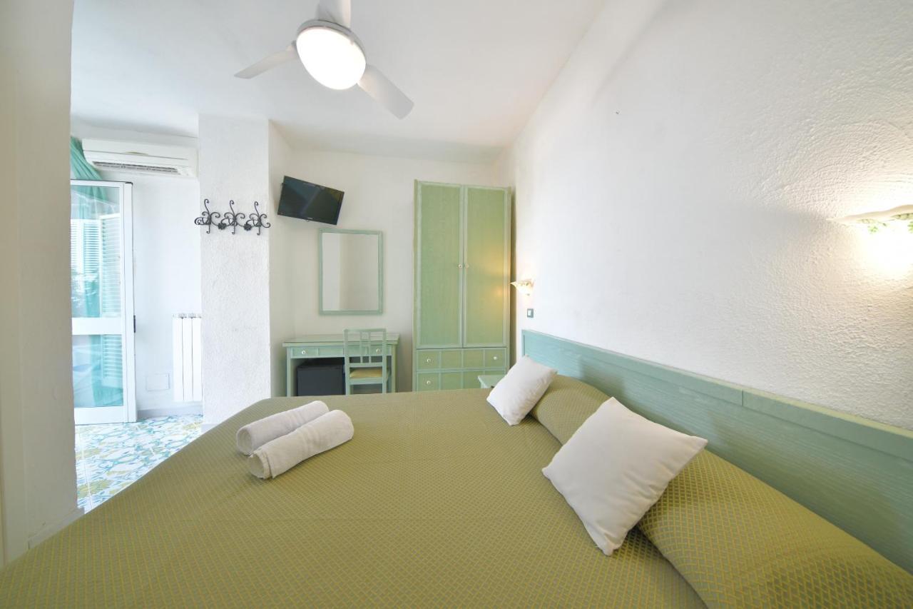 Hotel Parco Cartaromana Ischia Esterno foto