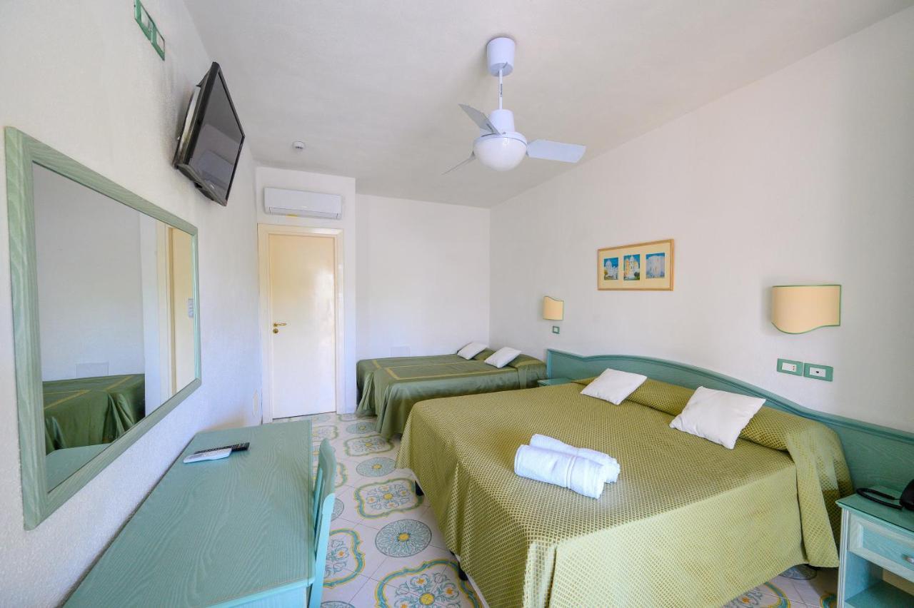 Hotel Parco Cartaromana Ischia Esterno foto