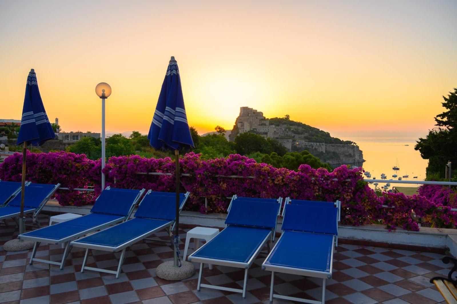 Hotel Parco Cartaromana Ischia Esterno foto