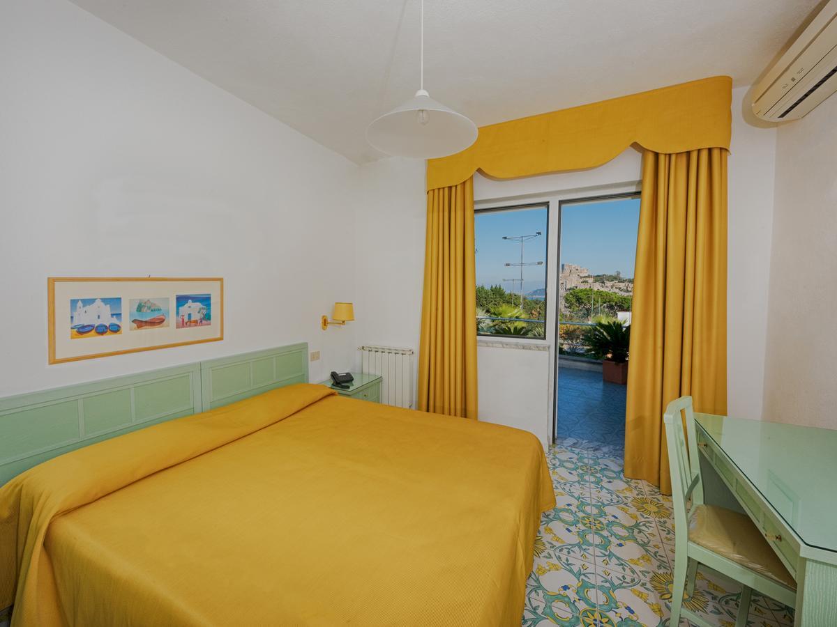 Hotel Parco Cartaromana Ischia Esterno foto